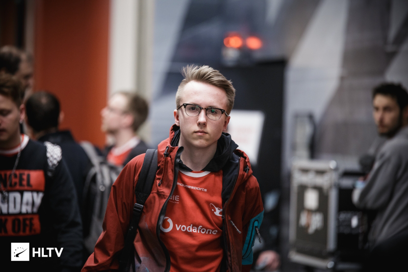 Generation Gaming 与 Canyon 和教练组分道扬镳