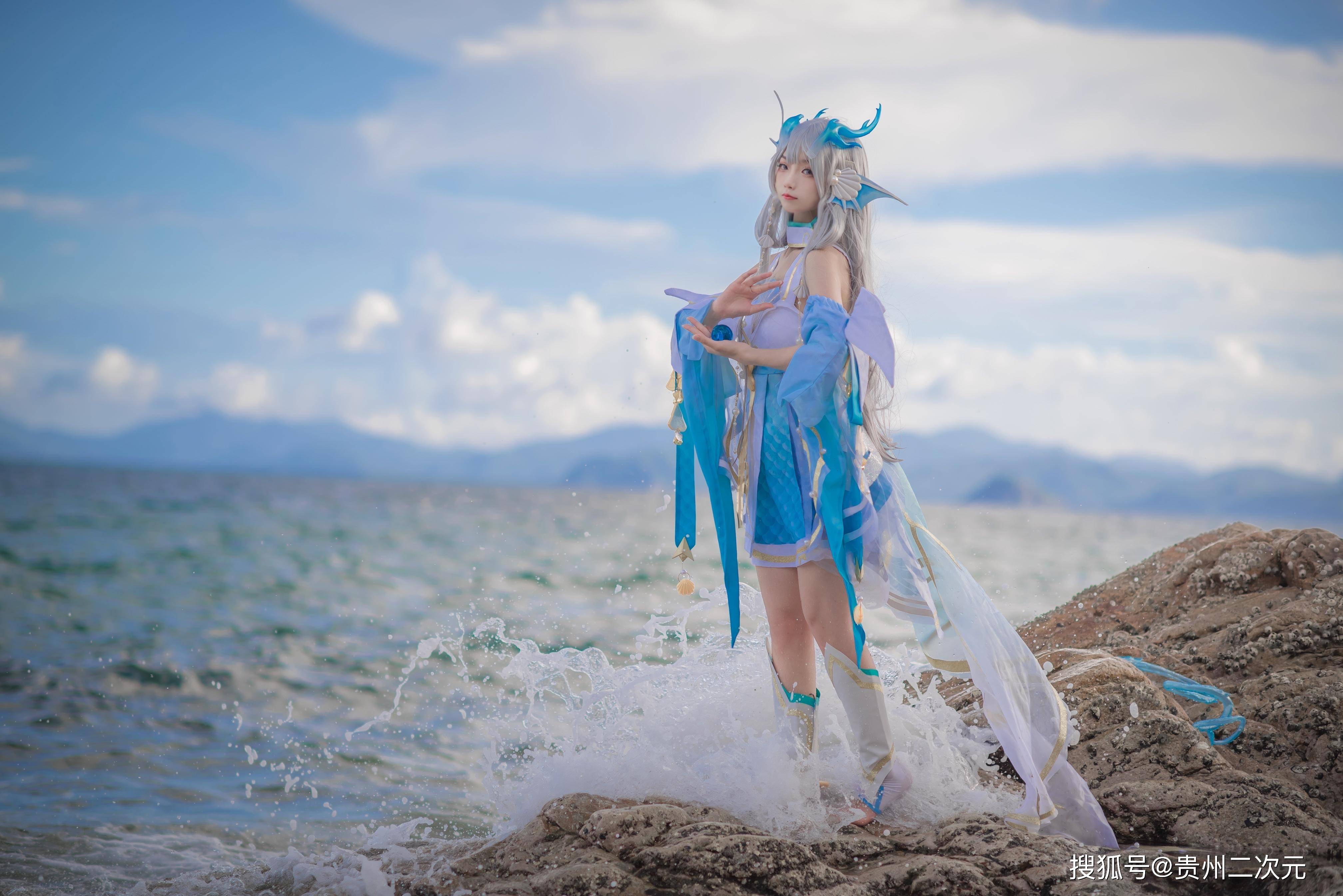 【LCS】TSM官推：下放辅助选手Shenyi至二队 上调Yursan为一队首发辅助